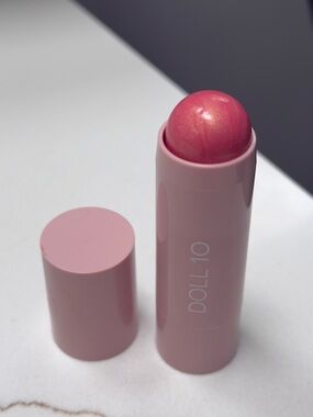 DOLL 10 The Multi-Tasker 3-in-1 Cream Color Stick - Glow Getter